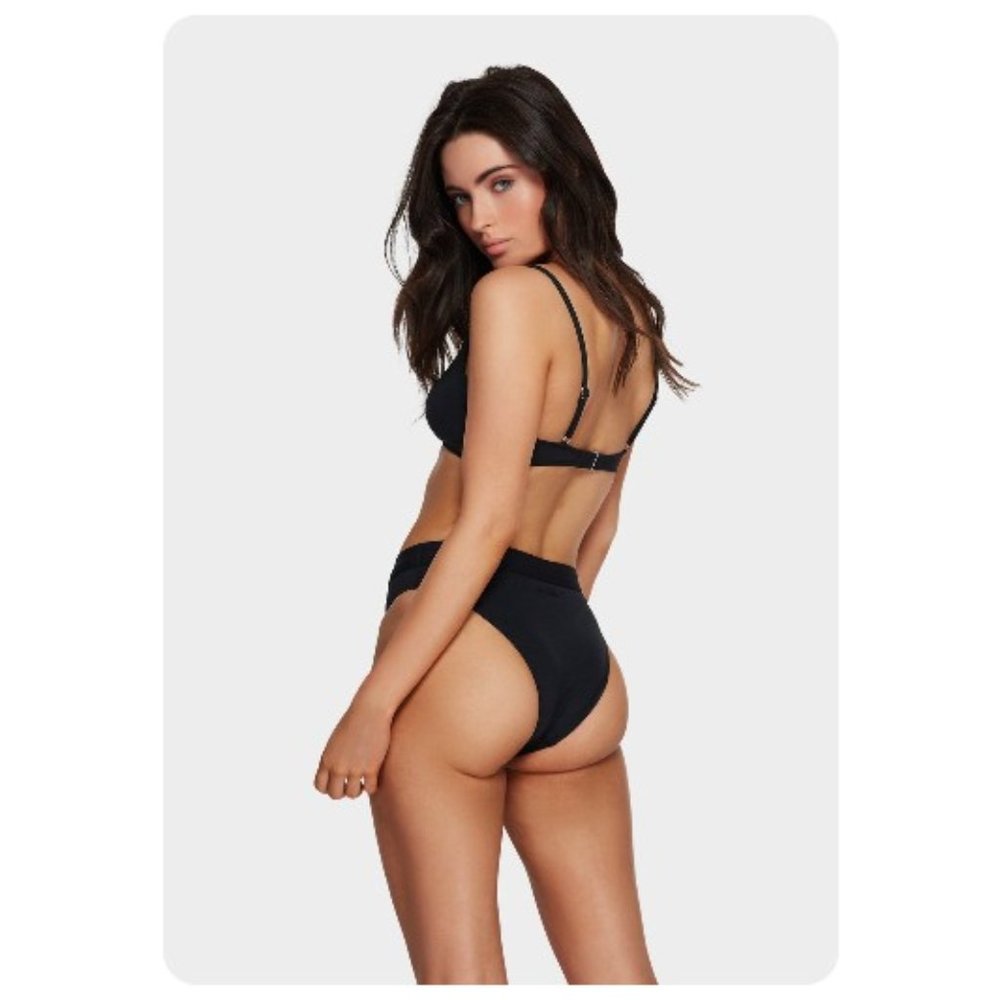 NWT: Billabong: Maui Rider Bottoms